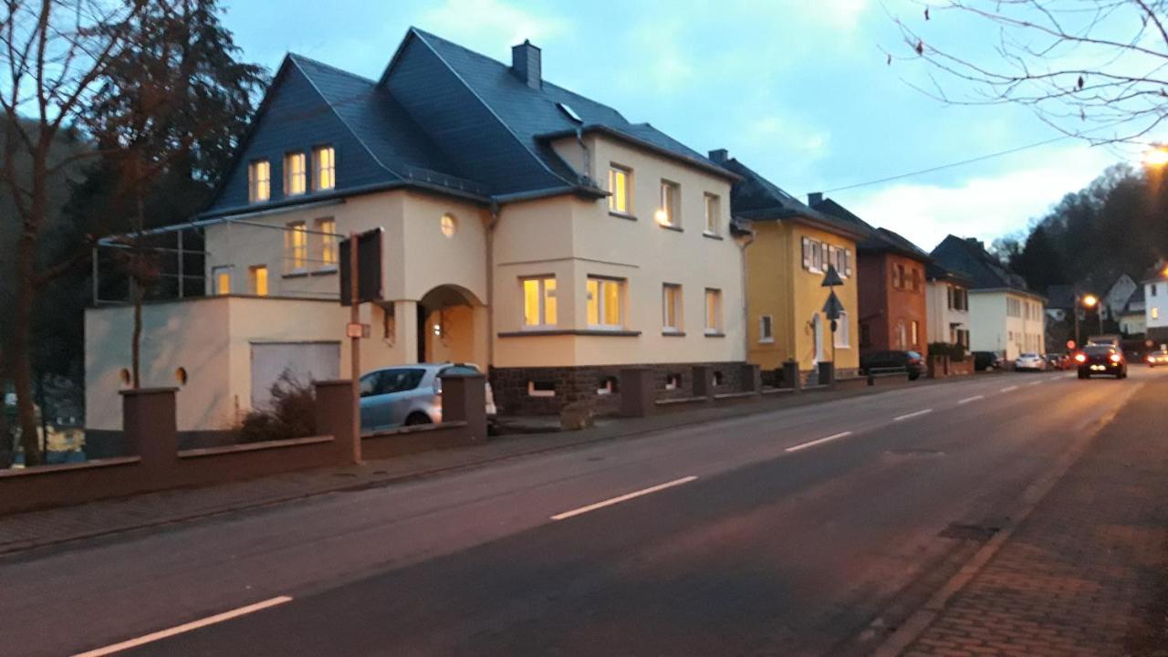 Ferienhaus Heiner Und Walter Idar-Oberstein Exteriér fotografie